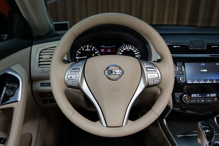 Used Nissan Teana 2016 Revised Version 2.0L XL Comfort Edition
