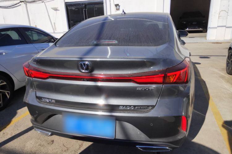 Used Changan Eado 2024 PLUS Blue Whale NE 1.4T GDI DCT High-Energy Edition
