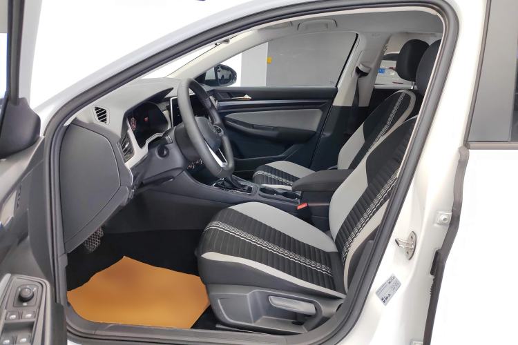 Used Volkswagen Bora 2023 200TSI DSG Comfort Edition
