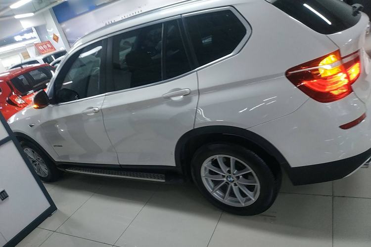 Used BMW X3 2016 sDrive20i

