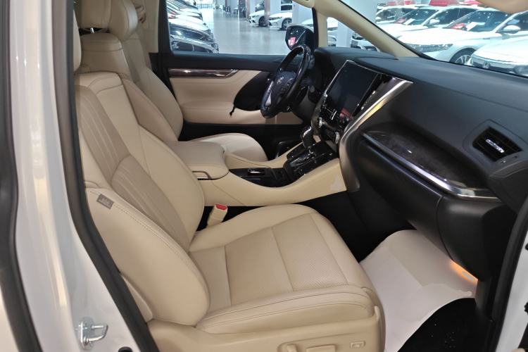 Used Toyota Alphard 2021 Dual-Motor 2.5L Premium Edition
