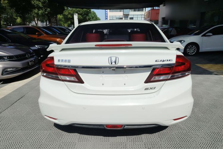 Used Honda Civic 2014 1.8L automatic comfort version
