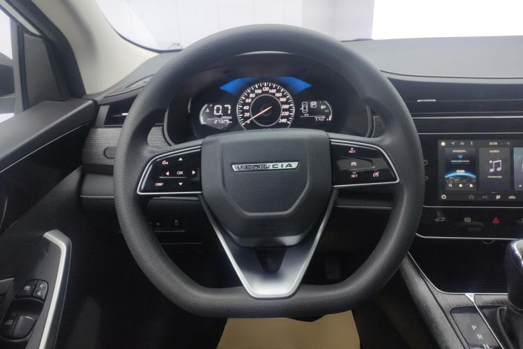 Used Venucia D60 2023 PLUS 1.6L XL CVT Yue Ling Edition
