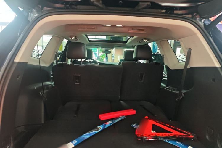 Used Buick Enclave 2020 28T Two-Wheel Drive Luxury Version
