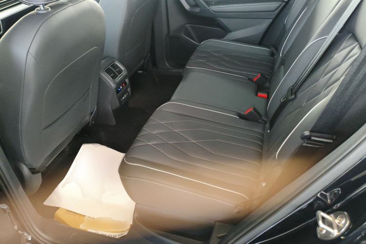 Used Volkswagen Tiguan L 2022 330TSI Automatic Two-Wheel Drive Smart Edition
