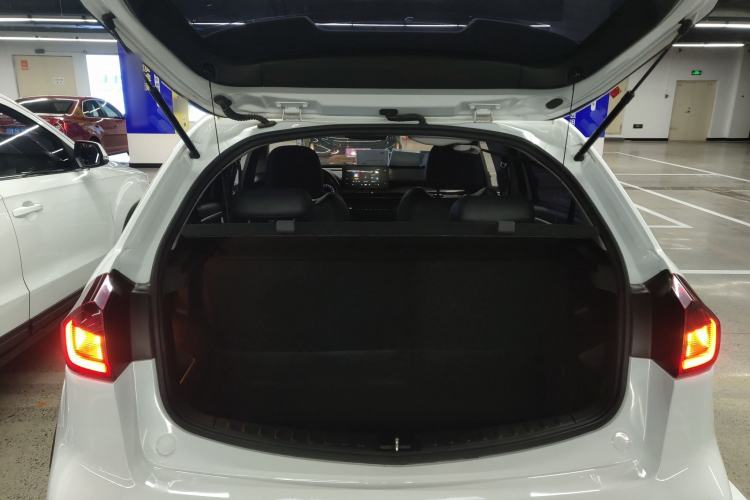 Used Geely Auto Vision X3 2021 PRO 1.5L CVT Deluxe Model
