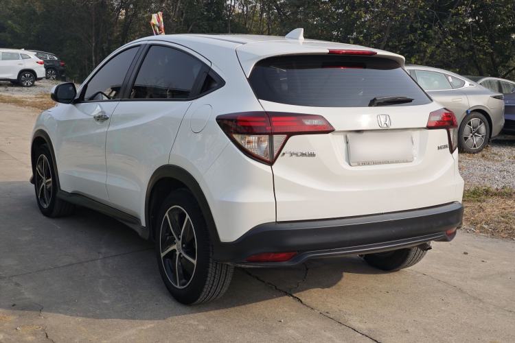 Used Honda Vezel 2020 1.5L CVT Luxury Edition
