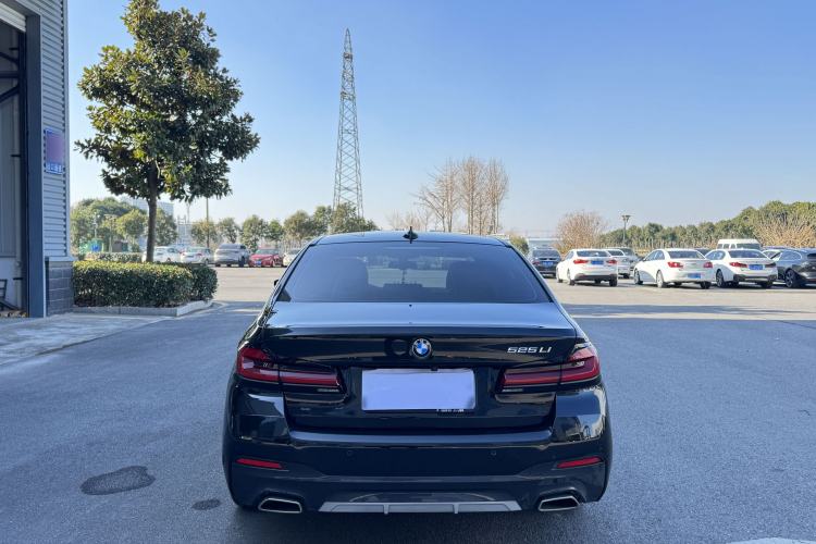 Used BMW 5 Series 2022 Restyled 525Li M Sport Package
