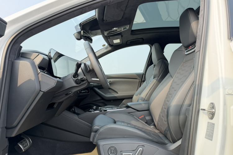 Used Audi Q6L e-tron 