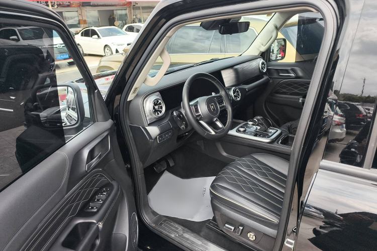 Used Tank 300 2023 Off-Road Edition 2.0T Challenger
