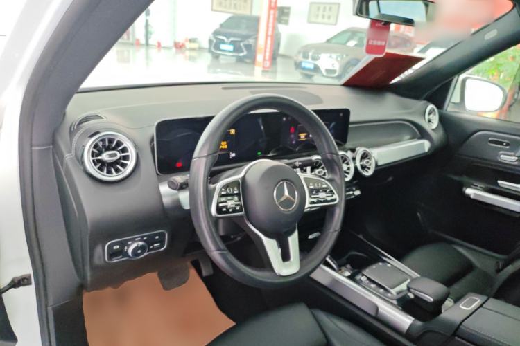 Used Mercedes-Benz GLB 2020 Facelift GLB 200 Fashion Edition