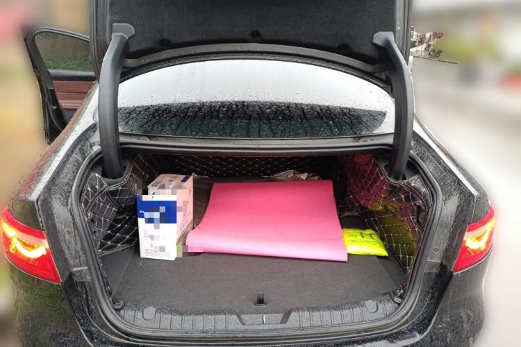 Used Jaguar XFL 2018 XFL 2.0T 250 PS Luxury Edition