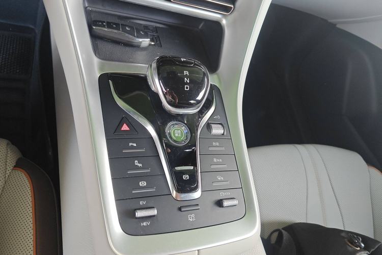 Used BYD Song Pro New Energy 2023 Champion Edition DM-i 110KM Excellence Model
