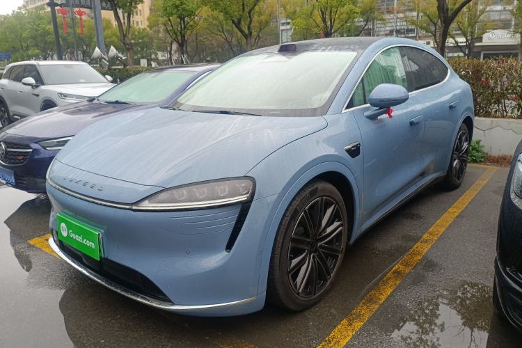 Used Hima Luxeed R7 2024 All-Electric 667 km Max