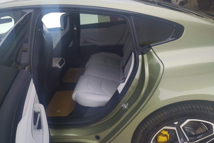 Used  SU7 2024 Four-Wheel Drive Ultra-Long Range Advanced Intelligent Driving Max Edition
