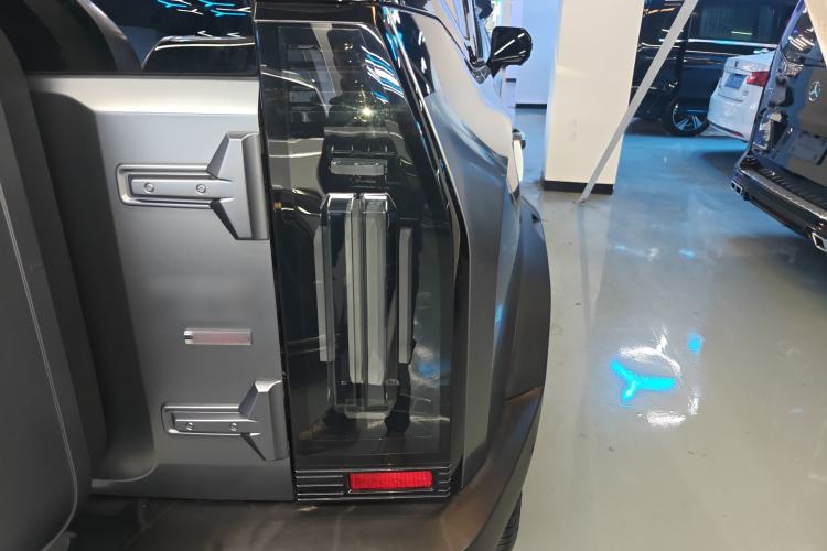 Used JETOUR Traveler 2023 2.0T All-Wheel Drive CrossPRO+
