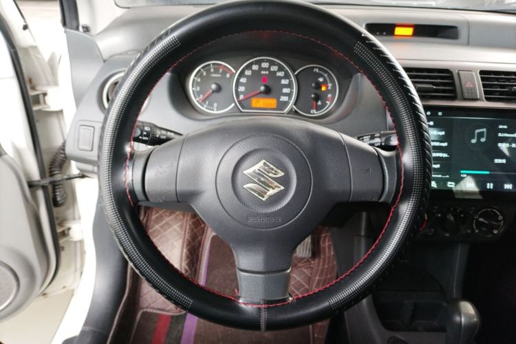 Used Suzuki Swift 2014 1.5L Automatic Fashion Edition
