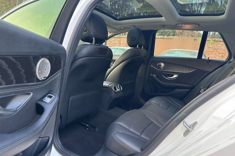 Used Mercedes-Benz C-Class 2015 C 200 station wagon