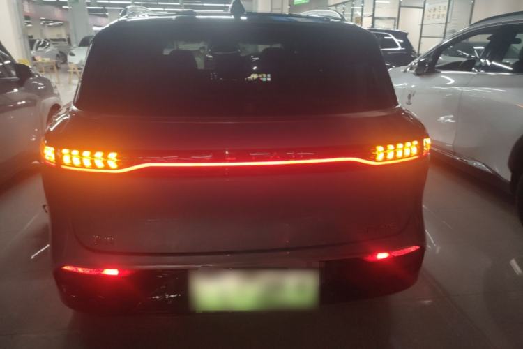 Used VOYAH FREE 2021 Four-Wheel Drive Standard Range-Extended Exclusive Luxury Package
