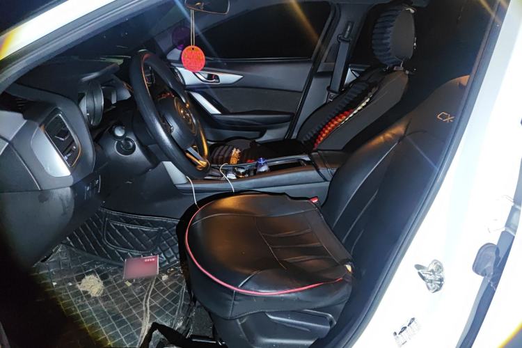 Used Mazda CX-4 2018 2.0L Automatic Two-Wheel Drive Blue Sky Dynamic Version China V Standard
