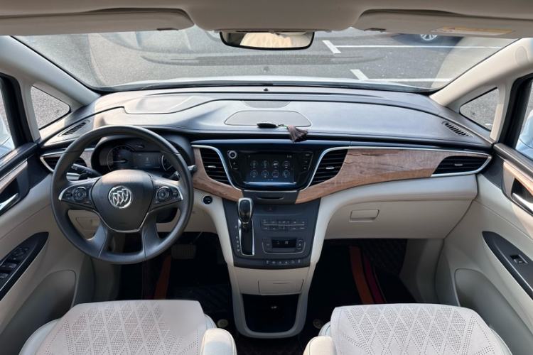 Used Buick GL8 2018 ES 28T Comfort Model China VI Standard