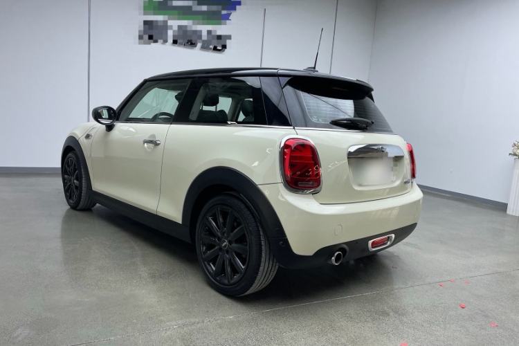 Used  MINI 2019 1.5T COOPER Artist
