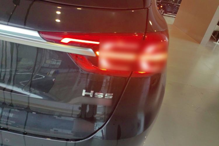 Used Hongqi HS5 2022 Facelifted Version 2.0T Smart Connect Flagship All-Wheel-Drive Edition
