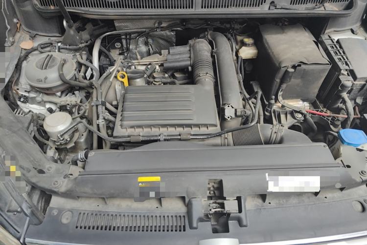 Used Volkswagen Touran 2018 Volkswagen Touran L 280TSI DSG Boundary Edition 7 Seats China VI Standard
