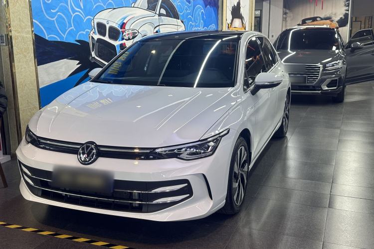 Used Volkswagen Golf 2025 300TSI Pro