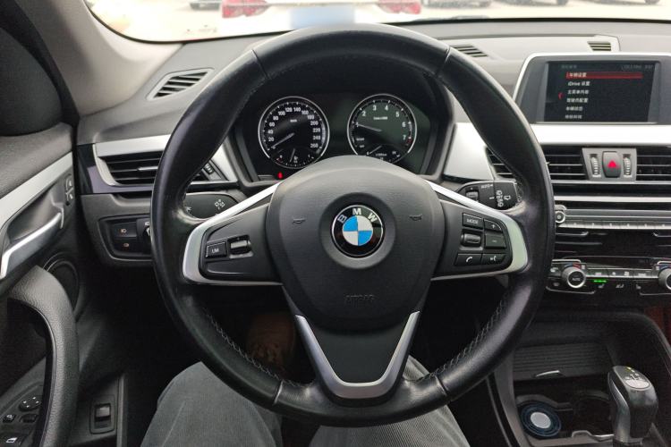 Used BMW X1 2019 sDrive20Li Leading Model
