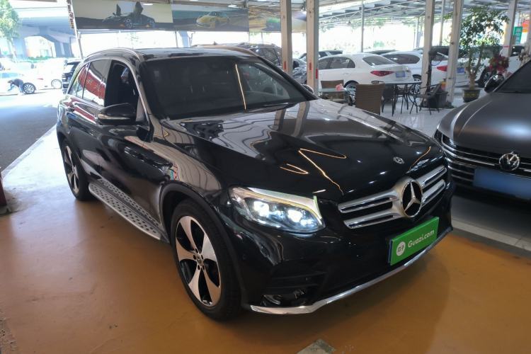Used Mercedes-Benz GLC 2018 Refreshed GLC 300 4MATIC Dynamic Edition