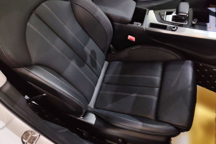 Used Audi A4L 2022 40 TFSI Fashion Dynamic Model