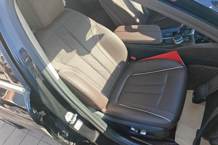 Used BMW 5 Series 2022 525Li Luxury Package
