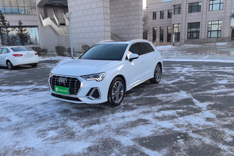 Used Audi Q3 2021 40 TFSI Fashion Dynamic Model