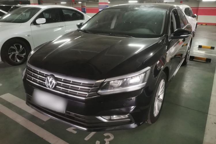 Used Volkswagen Passat 2017 330TSI DSG Luxury Edition
