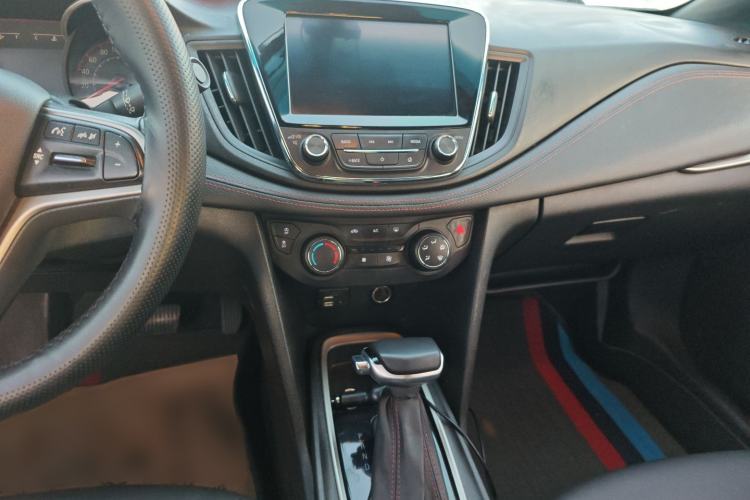 Used Chevrolet Monza 2019 RS 330T Automatic Comfort Edition China VI Standard