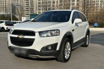 Used Chevrolet Captiva 2015 2.4L 4x4 Flagship Edition 7-Seater
