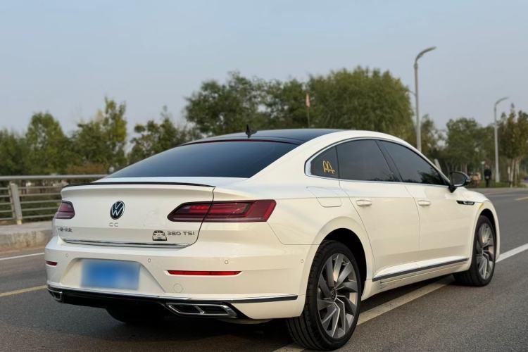 Used Volkswagen FAW-Volkswagen CC 2023 380TSI Striking Edition
