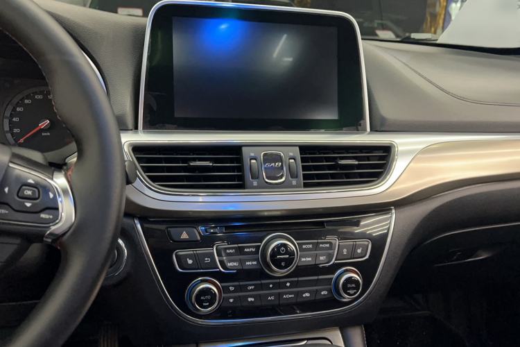 Used GAC Trumpchi GA8 2017 280T Deluxe Edition
