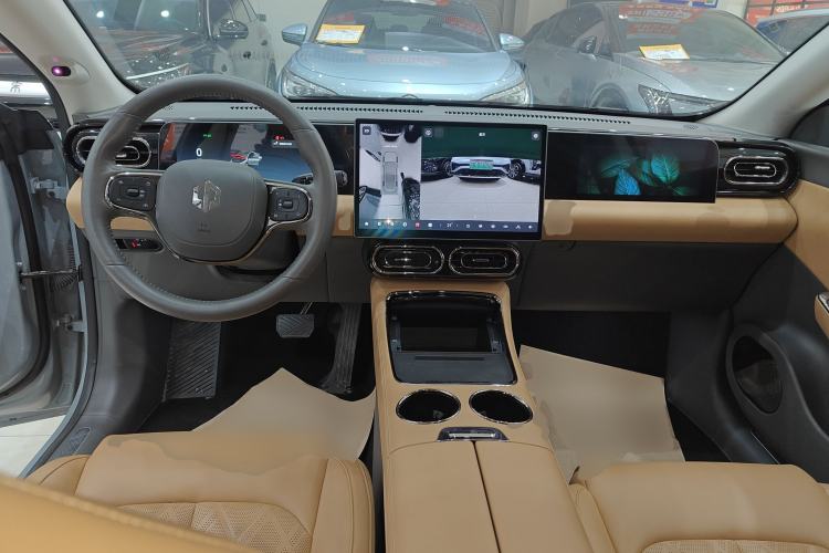 Used Leapmotor C01 2024 Range-Extended 316 Deluxe Edition
