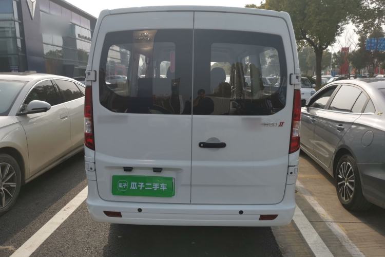 Used Chana Ruixing EM80 2023 Side-Hinged 6-Seater Comfort Version 38.7 kWh