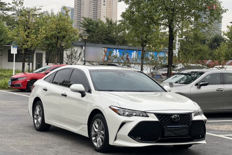 Used Toyota Avalon 2019 2.0L Luxury Edition China VI Standard
