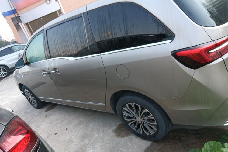 Used Buick GL8 2022 Land Business Class 652T Luxury Model
