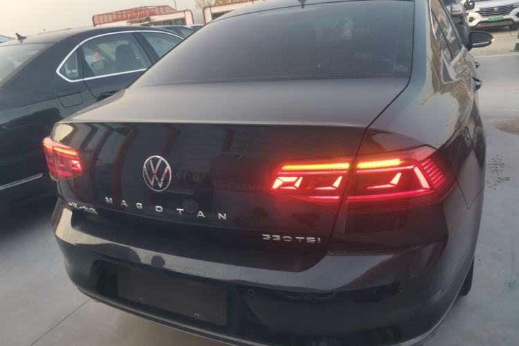 Used Volkswagen Magotan 2020 330TSI DSG Leading Model
