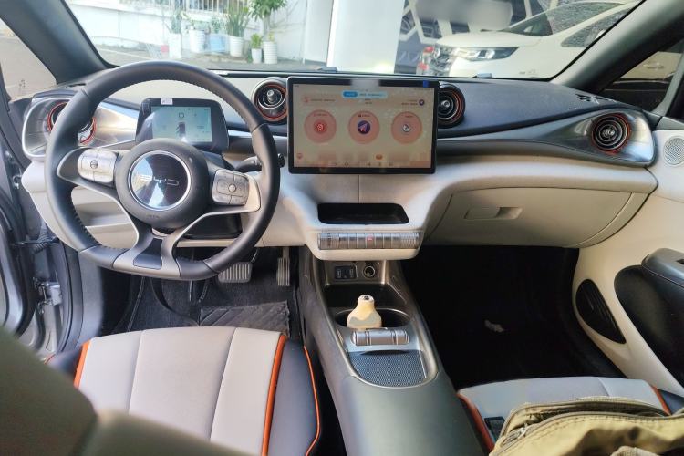 Used BYD Dolphin 2021 405 km Free Version
