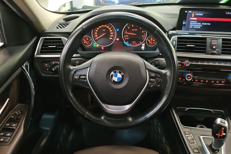 Used BMW 3 Series 2019 320Li Fashion Model
