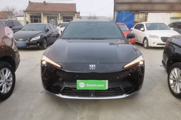 Used Buick L7 2025 Model—Luxury Version
