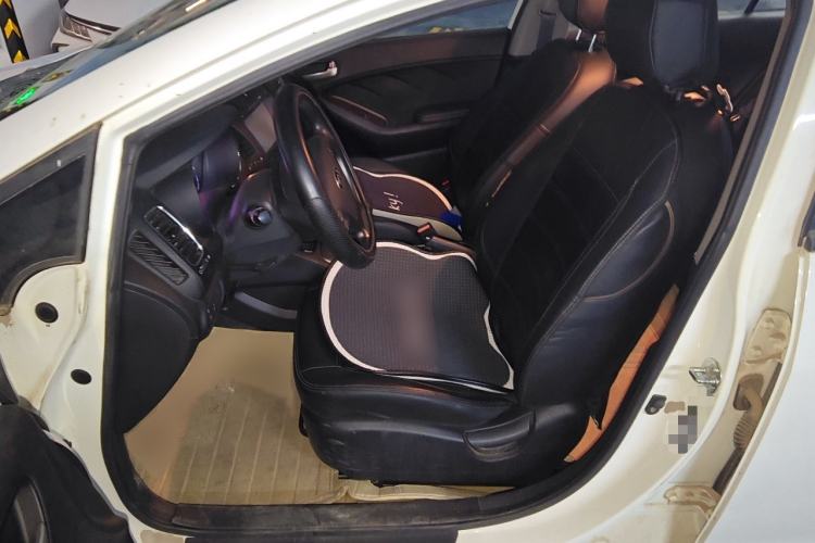 Used Kia K3 2015 1.6L Manual GL
