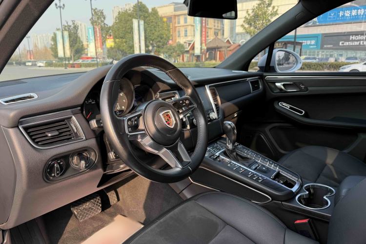 Used Porsche Macan 2017 Macan 2.0T
