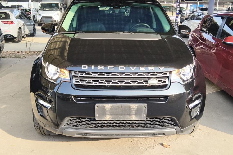 Used Land Rover Discovery Sport 2018 240 PS SE Version